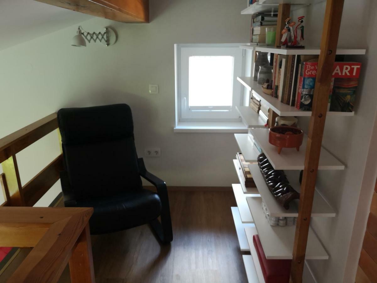 Holiday House Red Deer ゴレンスカ地方 エクステリア 写真